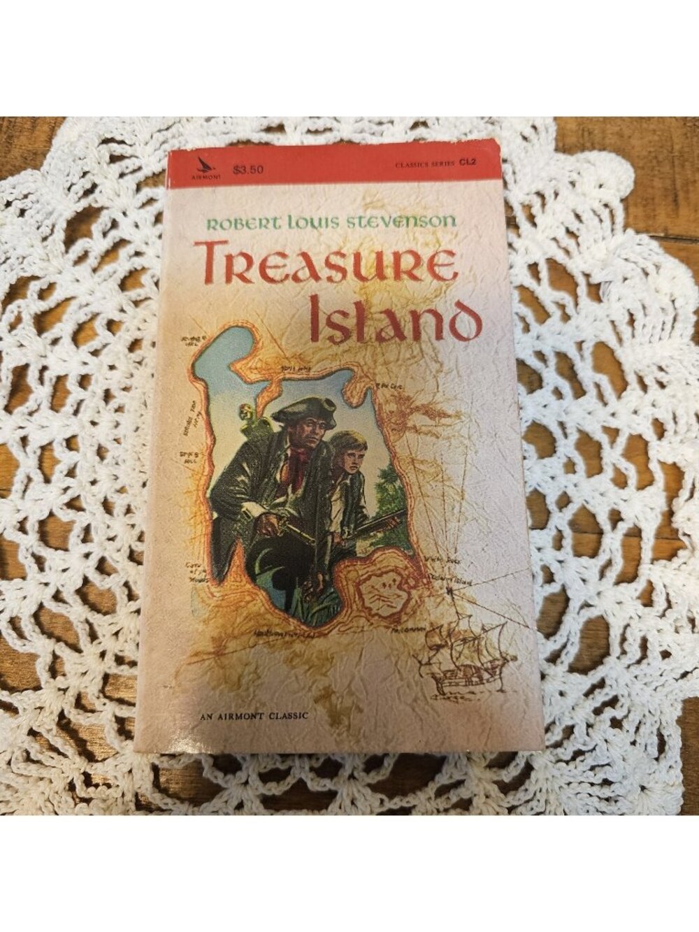 Vintage 1962 Airmont Books Treasure Island Robert Louis Stevenson Paperback
